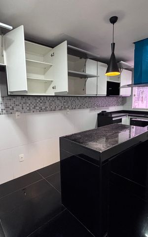 Casa de condomínio para alugar com 329m², 4 quartos e 3 vagas Casa de condomínio para alugar com 329m², 4 quartos e 3 vagasCozinha
