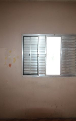 Casa à venda com 259m², 5 quartos e 3 vagasCasa 2 - Quarto 1