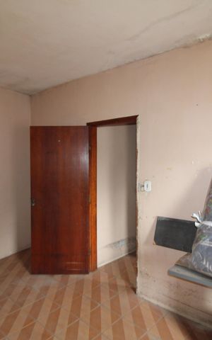 Casa à venda com 259m², 5 quartos e 3 vagasCasa 2 - Quarto 2