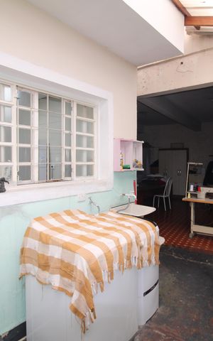 Casa à venda com 259m², 5 quartos e 3 vagasÁrea de Serviço