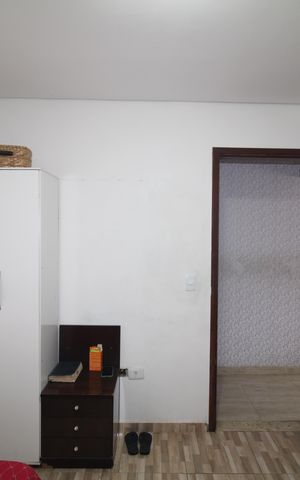 Casa à venda com 259m², 5 quartos e 3 vagasQuarto 1