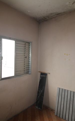 Casa à venda com 259m², 5 quartos e 3 vagasCasa 2 - Quarto 1