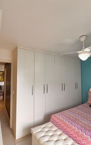 Apartamento à venda com 92m², 3 quartos e 3 vagas Apartamento à venda com 92m², 3 quartos e 3 vagasSuíte