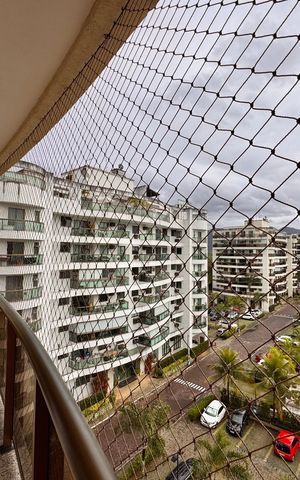 Apartamento à venda com 92m², 3 quartos e 3 vagas Apartamento à venda com 92m², 3 quartos e 3 vagasVaranda