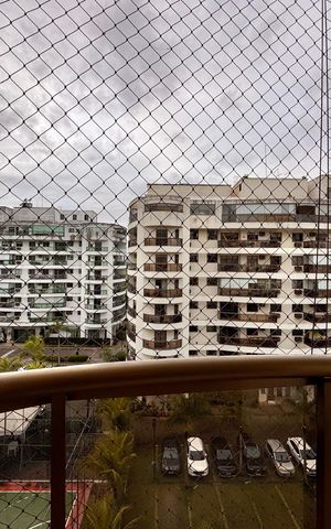 Apartamento à venda com 92m², 3 quartos e 3 vagas Apartamento à venda com 92m², 3 quartos e 3 vagasSuíte - Varanda