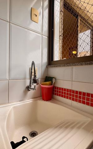 Apartamento à venda com 92m², 3 quartos e 3 vagas Apartamento à venda com 92m², 3 quartos e 3 vagasCozinha e Área de Serviço