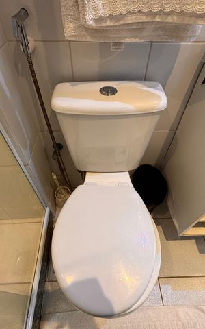 Apartamento à venda com 92m², 3 quartos e 3 vagas Apartamento à venda com 92m², 3 quartos e 3 vagasBanheiro Social