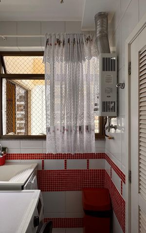 Apartamento à venda com 92m², 3 quartos e 3 vagas Apartamento à venda com 92m², 3 quartos e 3 vagasCozinha e Área de Serviço