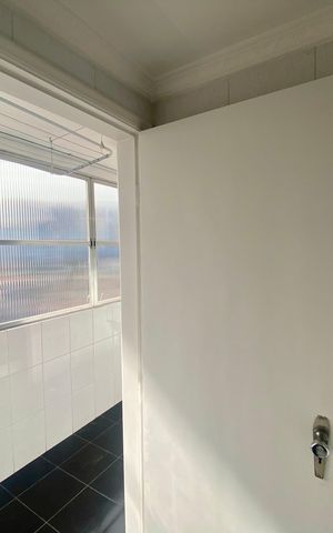 Apartamento à venda com 76m², 2 quartos e 2 vagas Apartamento à venda com 76m², 2 quartos e 2 vagasLavabo
