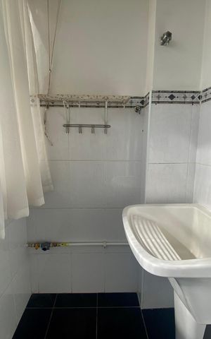 Apartamento à venda com 76m², 2 quartos e 2 vagas Apartamento à venda com 76m², 2 quartos e 2 vagasÁrea de Serviço