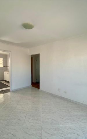Apartamento à venda com 76m², 2 quartos e 2 vagas Apartamento à venda com 76m², 2 quartos e 2 vagasSala