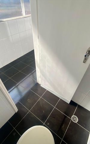 Apartamento à venda com 76m², 2 quartos e 2 vagas Apartamento à venda com 76m², 2 quartos e 2 vagasLavabo