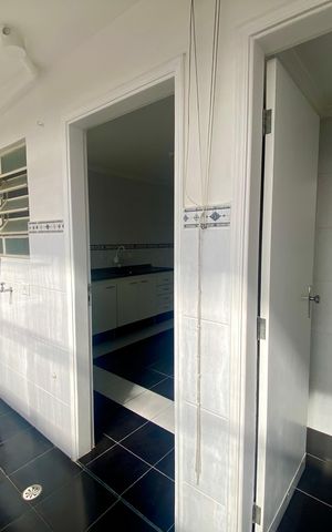 Apartamento à venda com 76m², 2 quartos e 2 vagas Apartamento à venda com 76m², 2 quartos e 2 vagasÁrea de Serviço