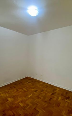 Apartamento à venda com 76m², 2 quartos e 2 vagas Apartamento à venda com 76m², 2 quartos e 2 vagasQuarto 2