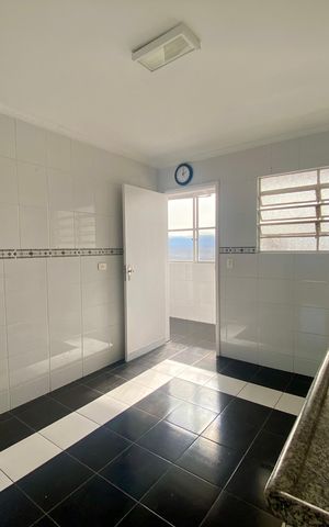 Apartamento à venda com 76m², 2 quartos e 2 vagas Apartamento à venda com 76m², 2 quartos e 2 vagasCozinha - Armários