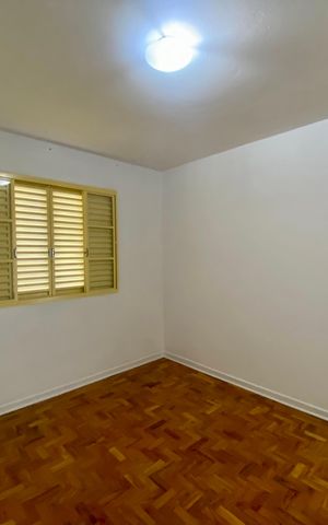 Apartamento à venda com 76m², 2 quartos e 2 vagas Apartamento à venda com 76m², 2 quartos e 2 vagasQuarto 2