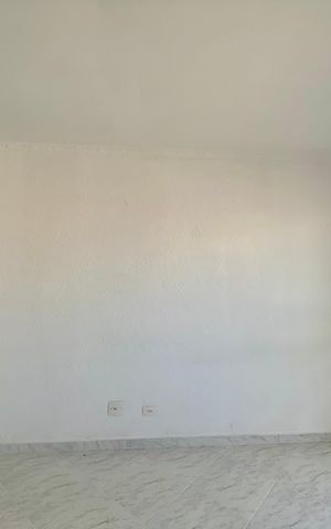 Apartamento à venda com 76m², 2 quartos e 2 vagas Apartamento à venda com 76m², 2 quartos e 2 vagasSala
