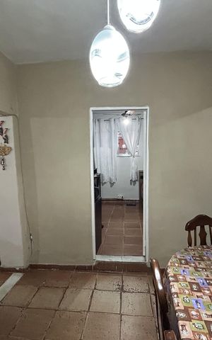 Casa à venda com 80m², 2 quartos e 1 vagaSala de Jantar
