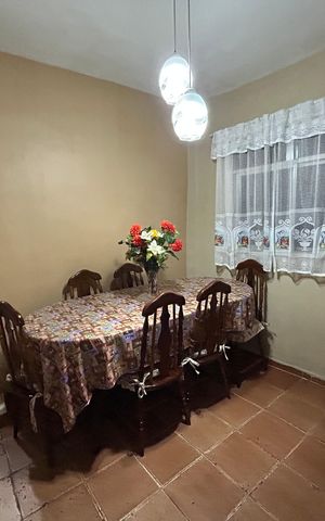 Casa à venda com 80m², 2 quartos e 1 vagaSala de Jantar