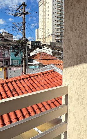 Casa à venda com 150m², 3 quartos e 3 vagas Casa à venda com 150m², 3 quartos e 3 vagasSacada