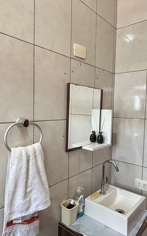 Casa à venda com 150m², 3 quartos e 3 vagas Casa à venda com 150m², 3 quartos e 3 vagasBanheiro 3