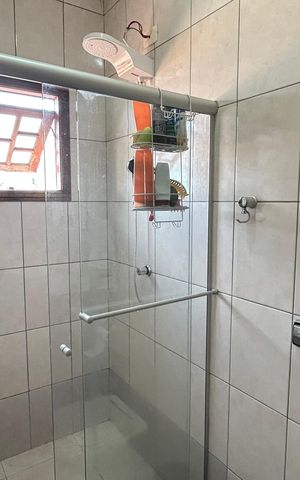 Casa à venda com 150m², 3 quartos e 3 vagas Casa à venda com 150m², 3 quartos e 3 vagasBanheiro 3