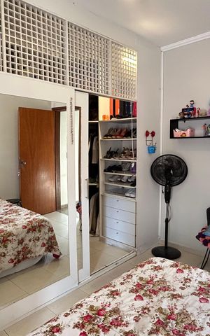 Casa à venda com 150m², 3 quartos e 3 vagas Casa à venda com 150m², 3 quartos e 3 vagasQuarto 2