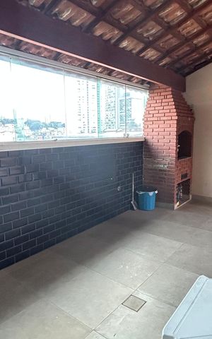 Casa à venda com 150m², 3 quartos e 3 vagas Casa à venda com 150m², 3 quartos e 3 vagasQuintal