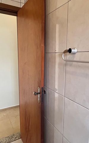 Casa à venda com 150m², 3 quartos e 3 vagas Casa à venda com 150m², 3 quartos e 3 vagasBanheiro 4