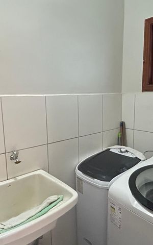 Casa à venda com 150m², 3 quartos e 3 vagas Casa à venda com 150m², 3 quartos e 3 vagasÁrea de Serviço