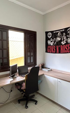 Casa à venda com 150m², 3 quartos e 3 vagas Casa à venda com 150m², 3 quartos e 3 vagasQuarto 3