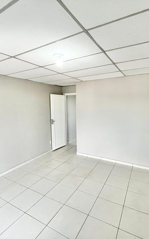 Casa para alugar com 55m², 1 quarto e sem vaga Casa para alugar com 55m², 1 quarto e sem vagaQuarto