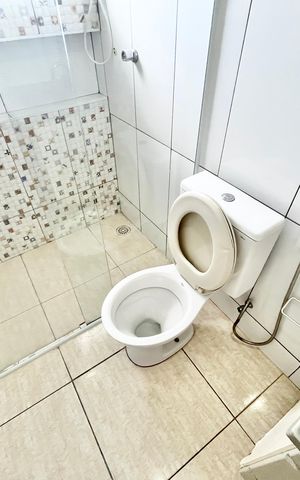 Casa para alugar com 55m², 1 quarto e sem vaga Casa para alugar com 55m², 1 quarto e sem vagaBanheiro