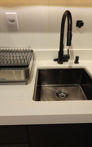 Apartamento à venda com 61m², 2 quartos e 1 vagaCozinha - Pia