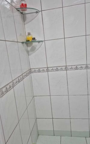 Studio para alugar com 35m², 1 quarto e sem vaga Studio para alugar com 35m², 1 quarto e sem vagaBanheiro