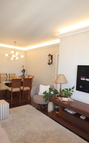 Apartamento à venda com 125m², 3 quartos e 2 vagasSala