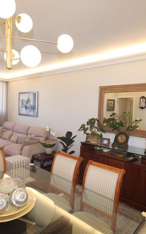 Apartamento à venda com 125m², 3 quartos e 2 vagasSala