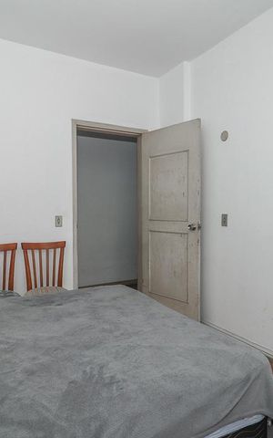 Apartamento à venda com 200m², 4 quartos e sem vagaQuarto 2