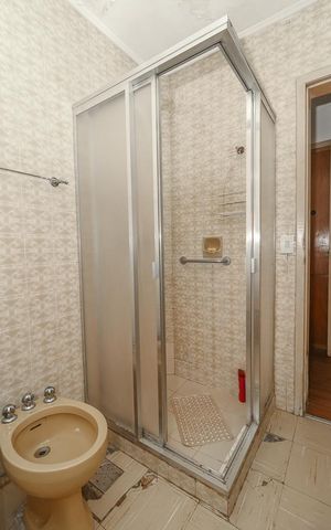 Apartamento à venda com 200m², 4 quartos e sem vagaBanheiro