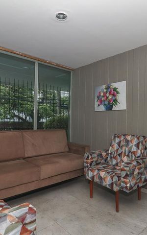 Apartamento à venda com 200m², 4 quartos e sem vagaHall de entrada
