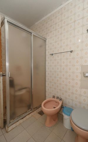 Apartamento à venda com 200m², 4 quartos e sem vagaBanheiro da Suíte