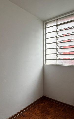 Apartamento à venda com 212m², 3 quartos e 1 vaga Apartamento à venda com 212m², 3 quartos e 1 vagaÁrea de Serviço - Despensa