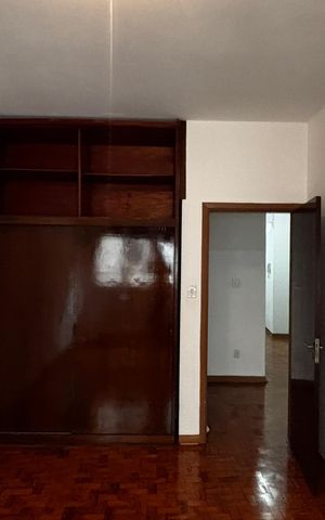 Apartamento à venda com 212m², 3 quartos e 1 vaga Apartamento à venda com 212m², 3 quartos e 1 vagaQuarto 2