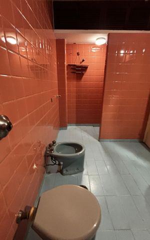 Apartamento à venda com 212m², 3 quartos e 1 vaga Apartamento à venda com 212m², 3 quartos e 1 vagaBanheiro