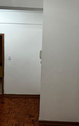 Apartamento à venda com 212m², 3 quartos e 1 vaga Apartamento à venda com 212m², 3 quartos e 1 vagaEscritorio - AntiSala