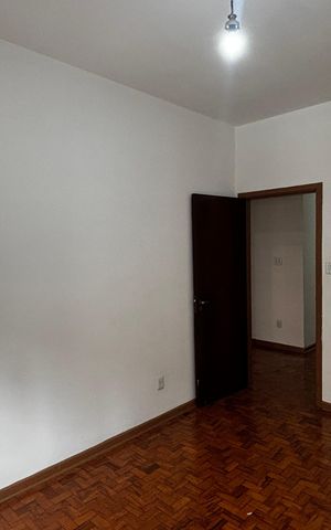 Apartamento à venda com 212m², 3 quartos e 1 vaga Apartamento à venda com 212m², 3 quartos e 1 vagaQuarto 1