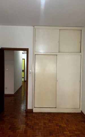 Apartamento à venda com 212m², 3 quartos e 1 vaga Apartamento à venda com 212m², 3 quartos e 1 vagaQuarto 1