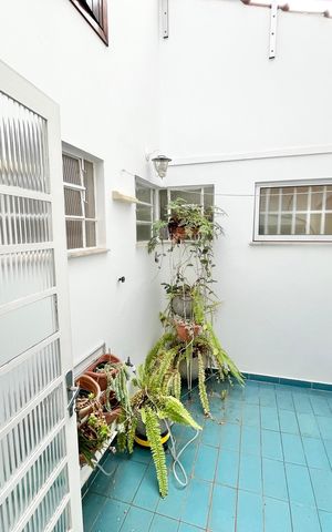 Casa para alugar com 250m², 3 quartos e 5 vagas Casa para alugar com 250m², 3 quartos e 5 vagasJardim De Inverno