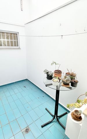 Casa para alugar com 250m², 3 quartos e 5 vagas Casa para alugar com 250m², 3 quartos e 5 vagasJardim De Inverno