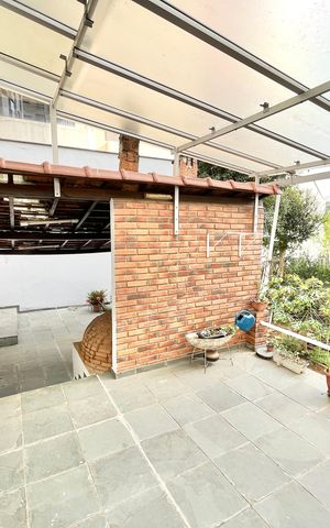 Casa para alugar com 250m², 3 quartos e 5 vagas Casa para alugar com 250m², 3 quartos e 5 vagasQuintal